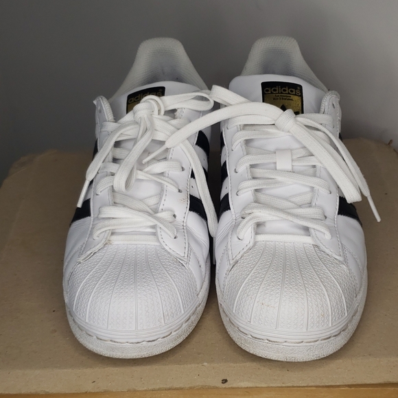 Adidas Superstar - Picture 3 of 3